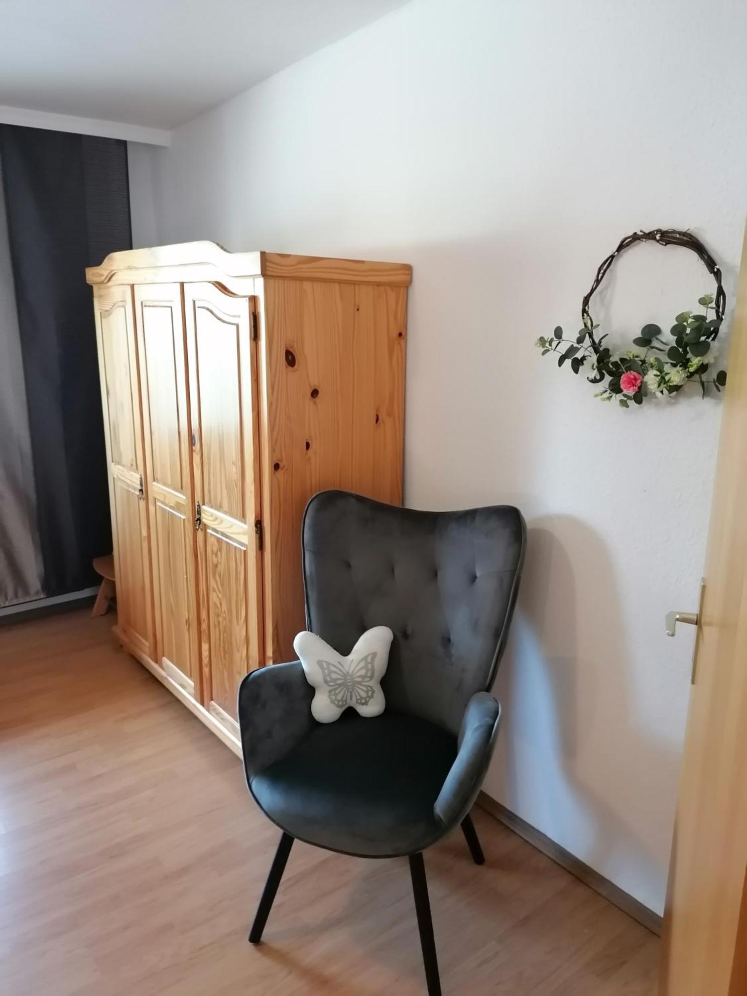 Ferienwohnung Am Reinhardswald -Buchenzweig- Trendelburg Esterno foto